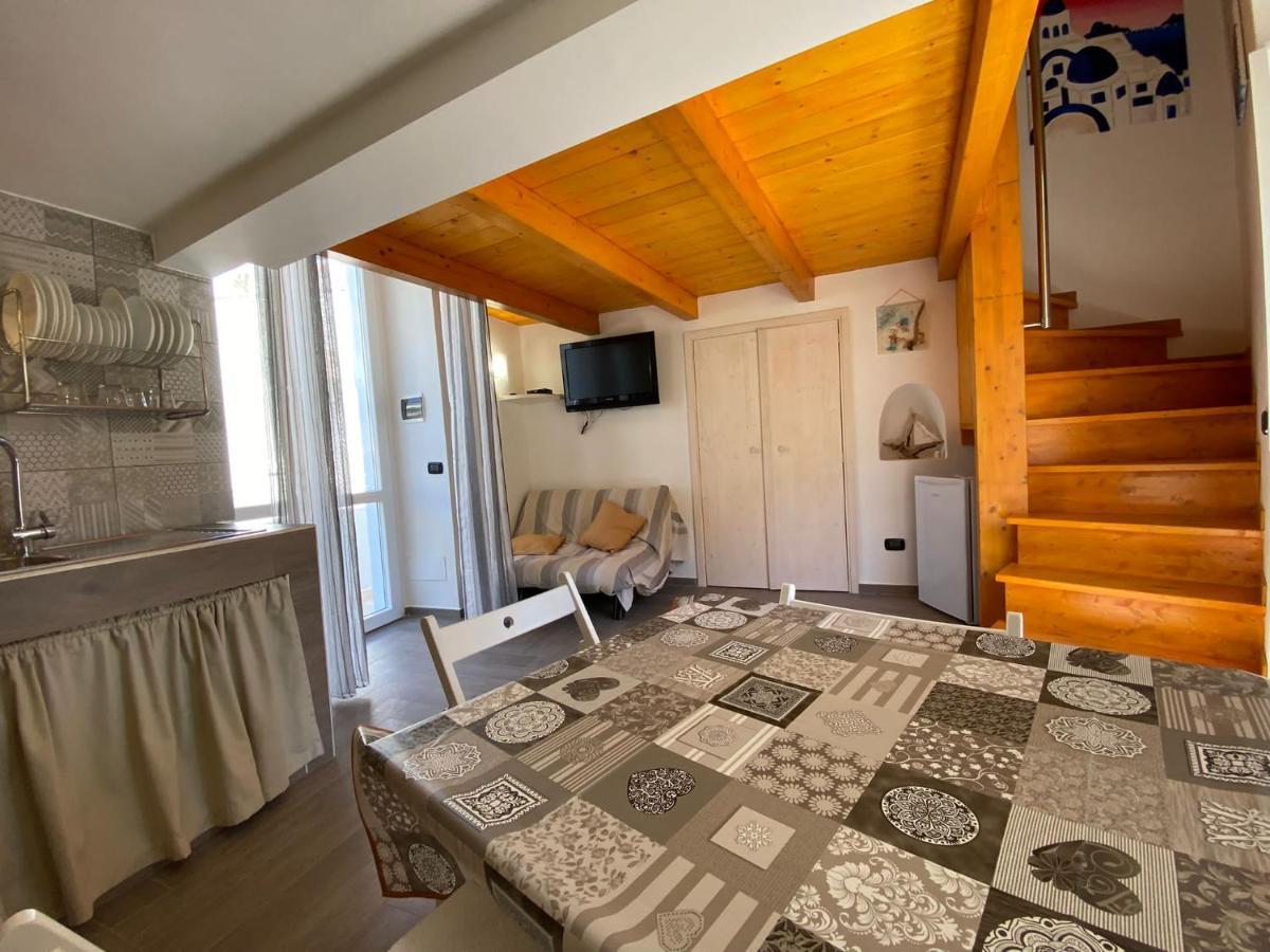 Magi - Zeus Apartment Ponza Exterior photo
